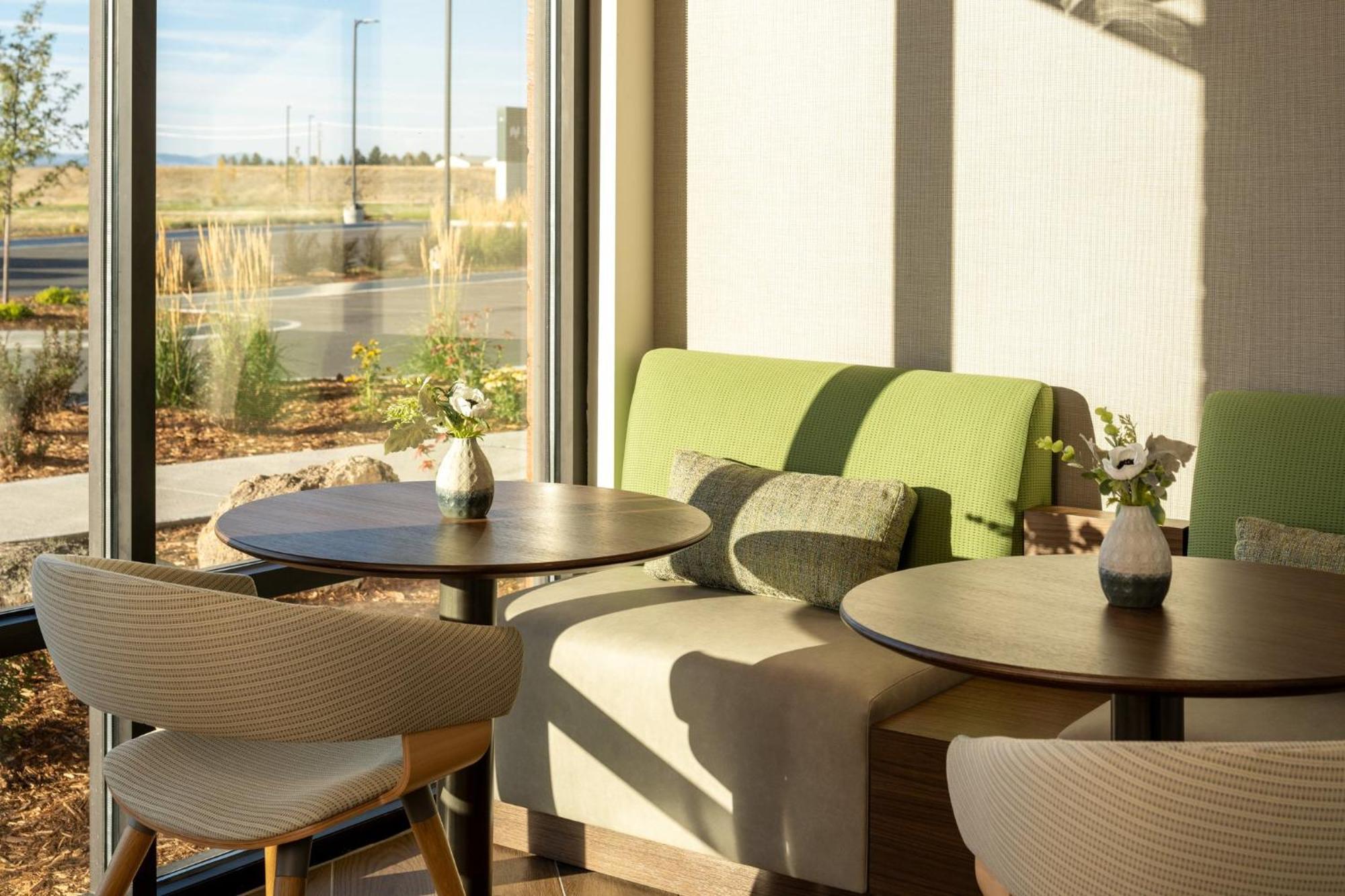 Even Hotel Bozeman Yellowstone Intl Arpt By Ihg Belgrade Exterior photo